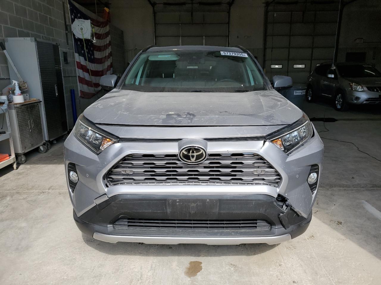 2019 Toyota Rav4 Limited - Image 5