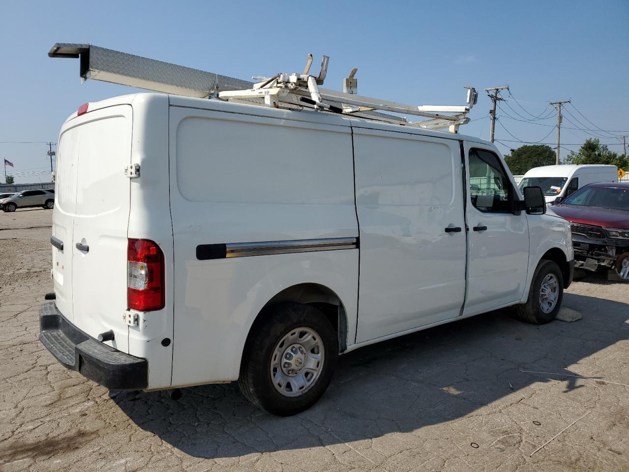 2013 Nissan Nv 1500 - Фото 3