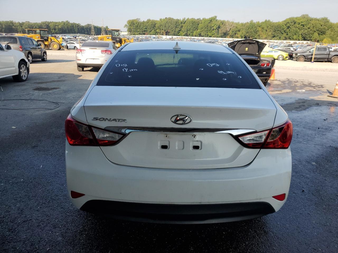 2014 Hyundai Sonata Gls - Image 6