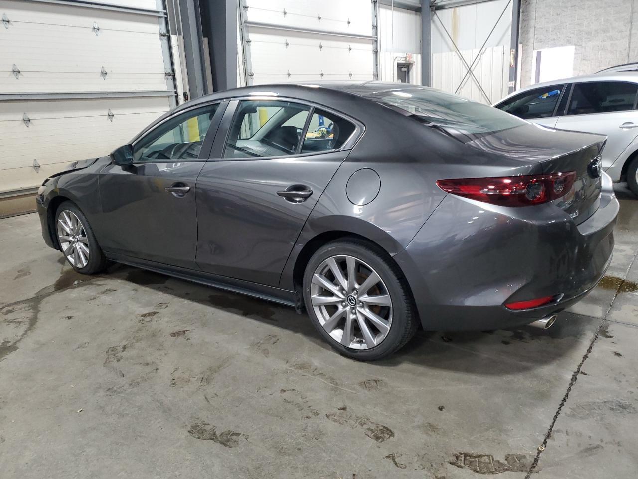 2019 Mazda 3 Preferred Plus - Фото 2