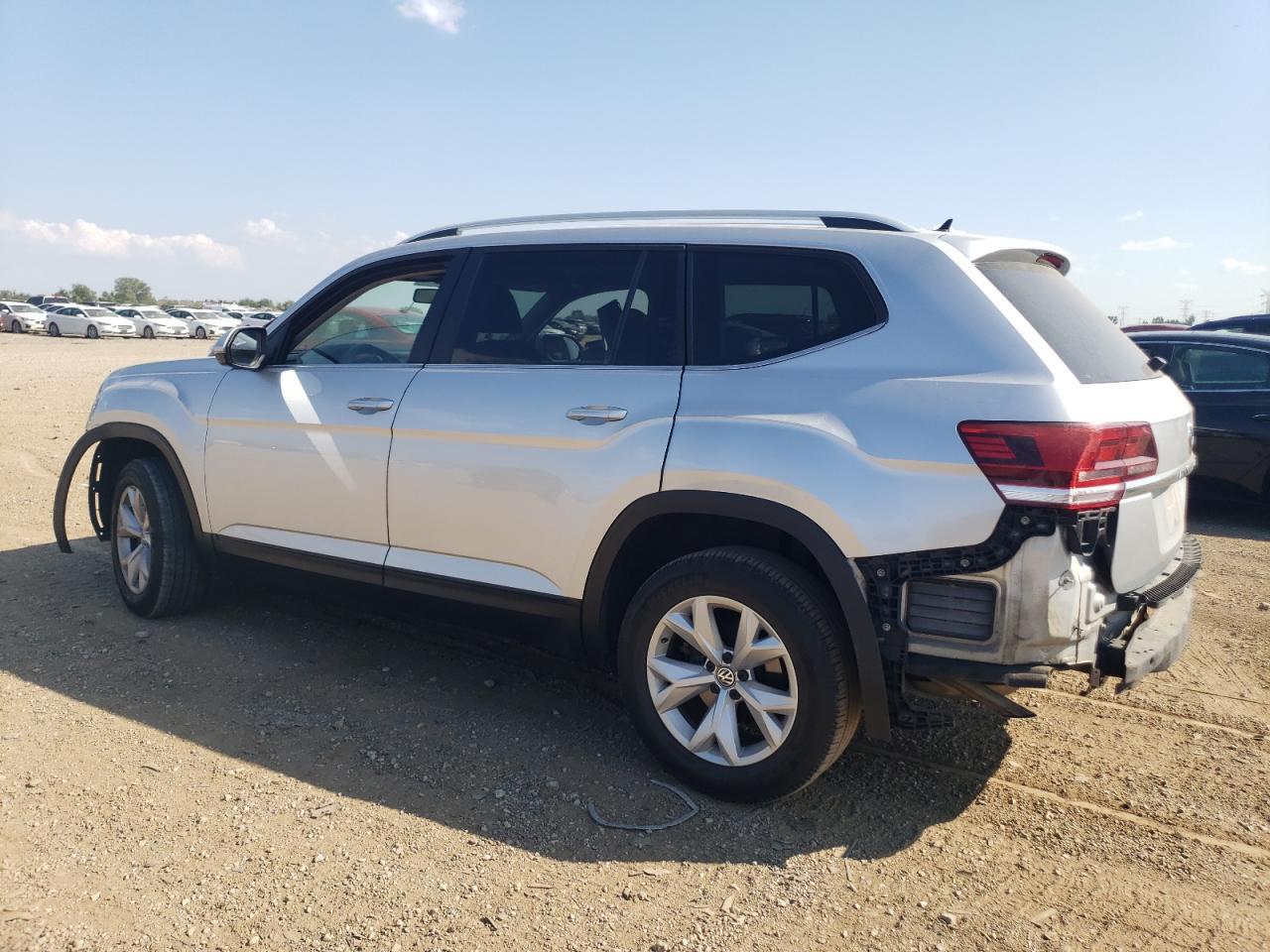 2018 Volkswagen Atlas S - Image 2