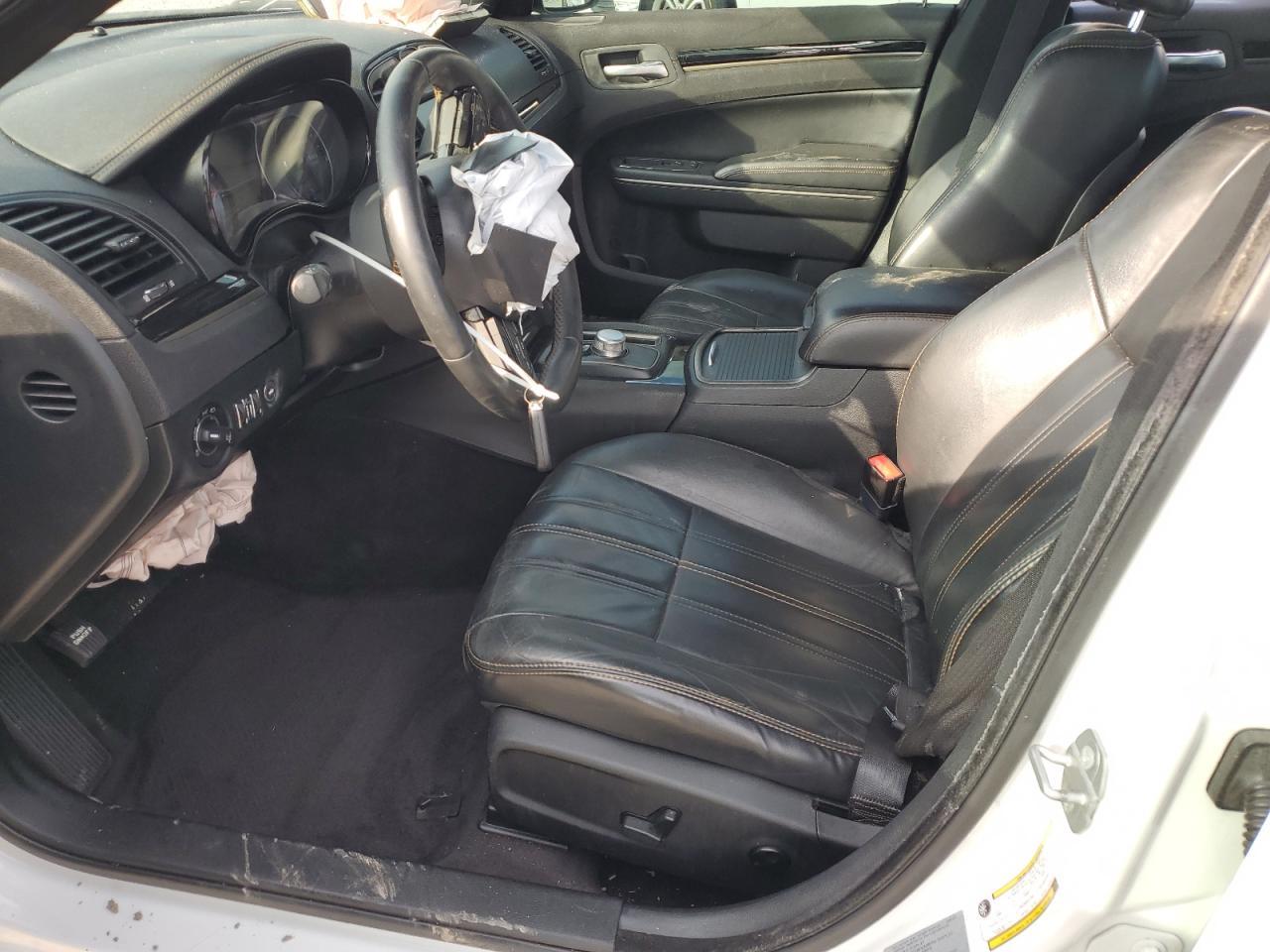 2016 Chrysler 300 S - Фото 7