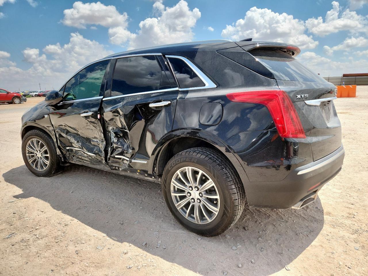 2017 Cadillac Xt5 Luxury - Фото 2