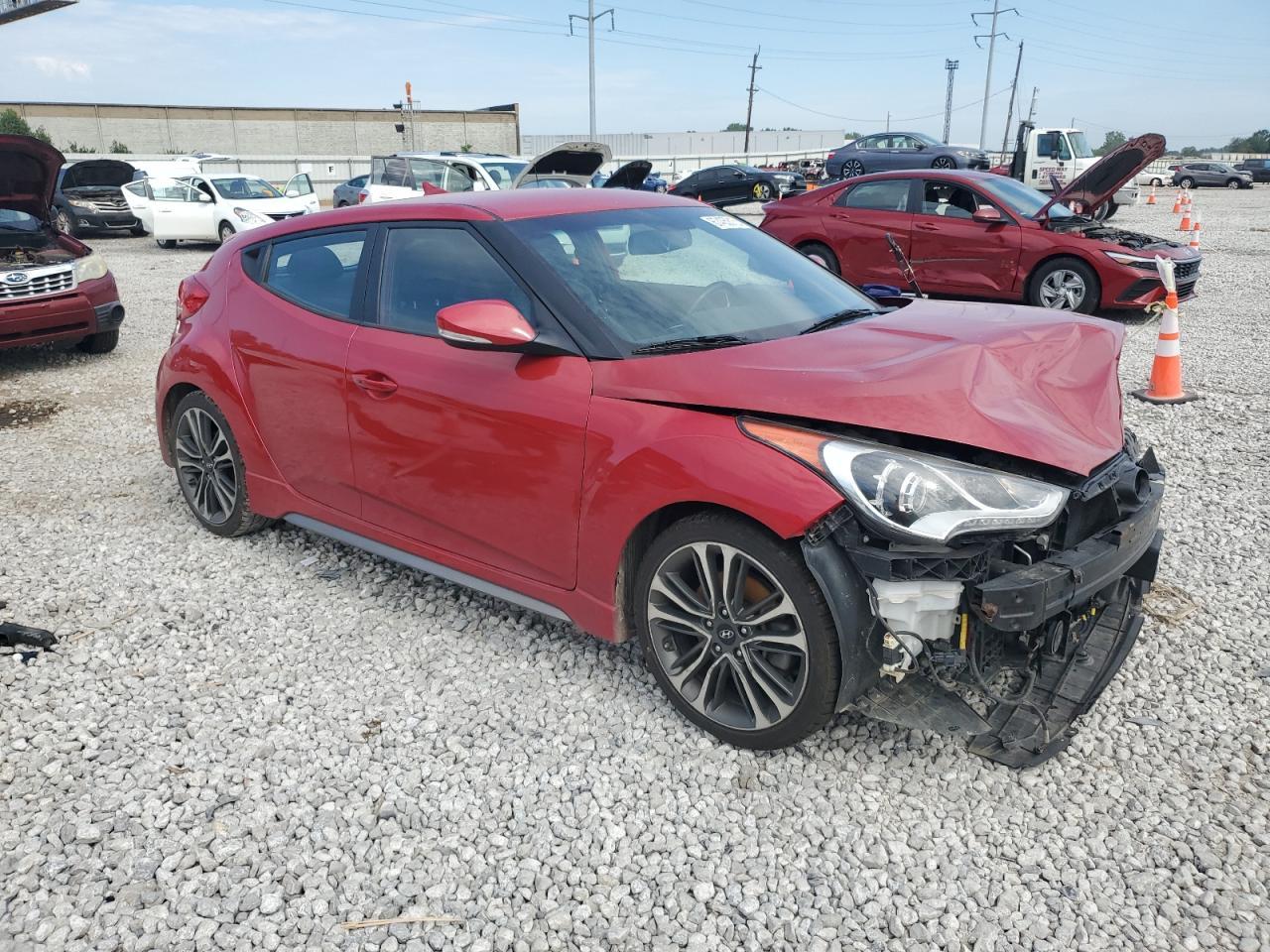 2016 Hyundai Veloster Turbo - Image 4