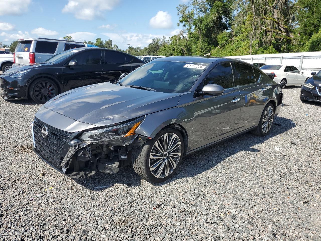 2023 Nissan Altima Sl