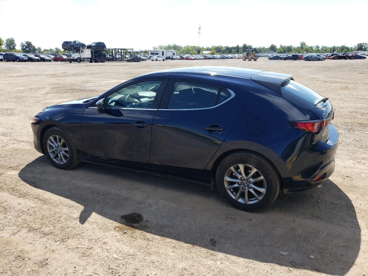 2025 Mazda 3 Select Sport - Фото 2