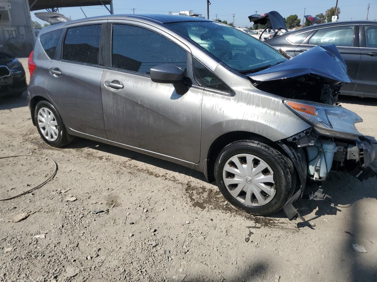 2016 Nissan Versa Note S - Фото 4