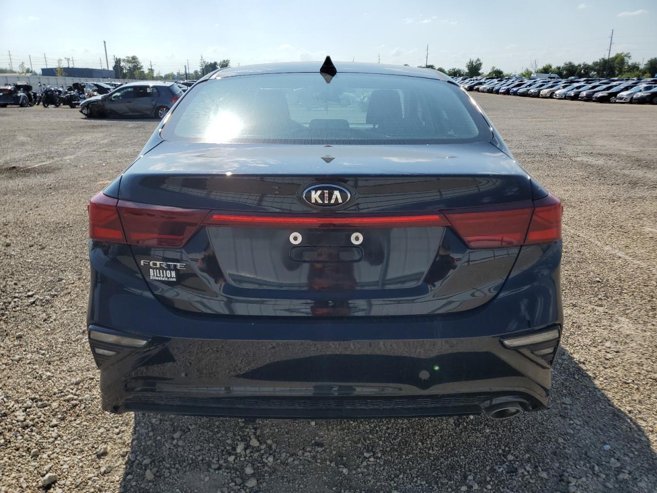 2021 Kia Forte Fe - Image 6
