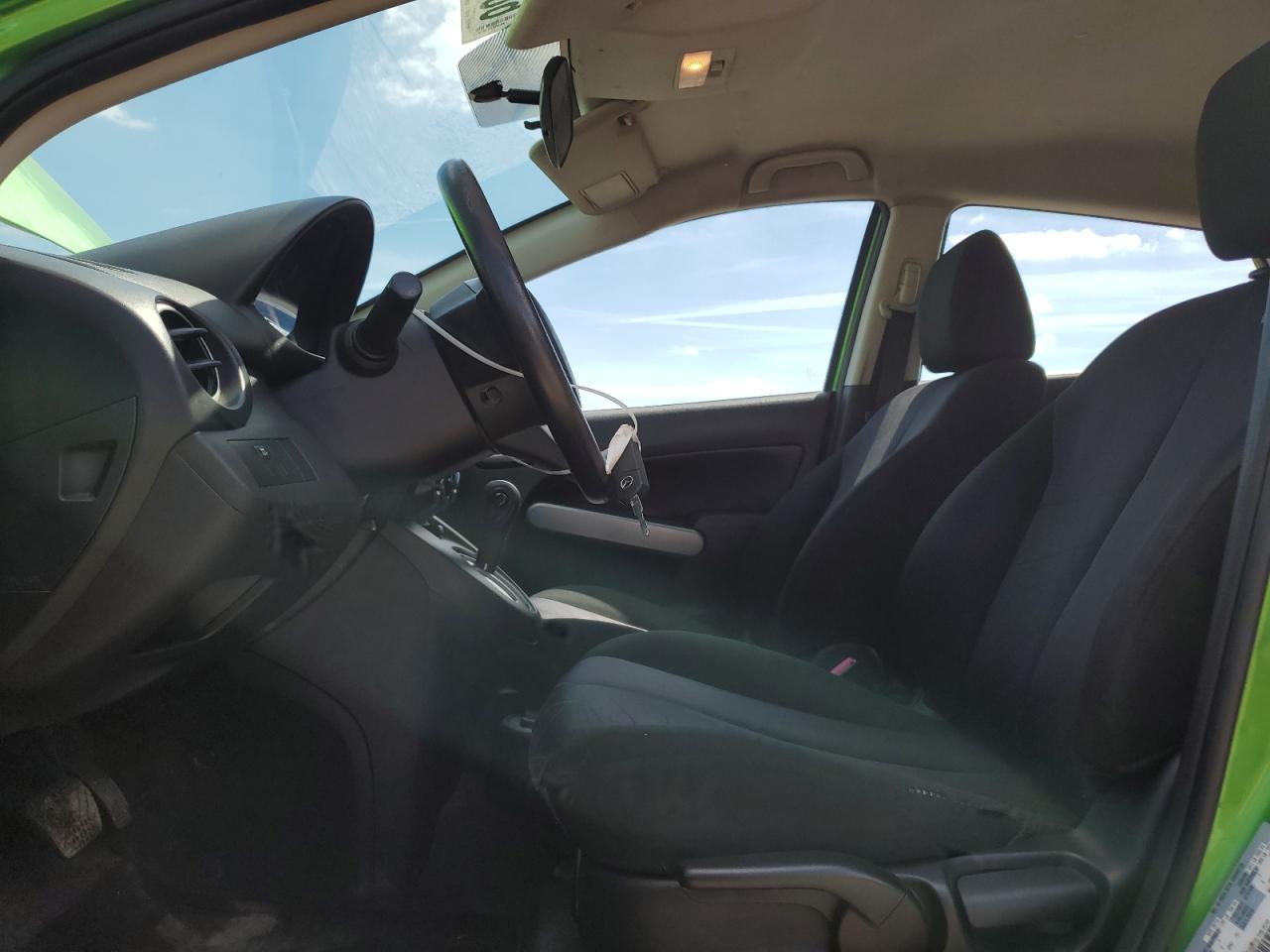 2013 Mazda Mazda2 - Image 7