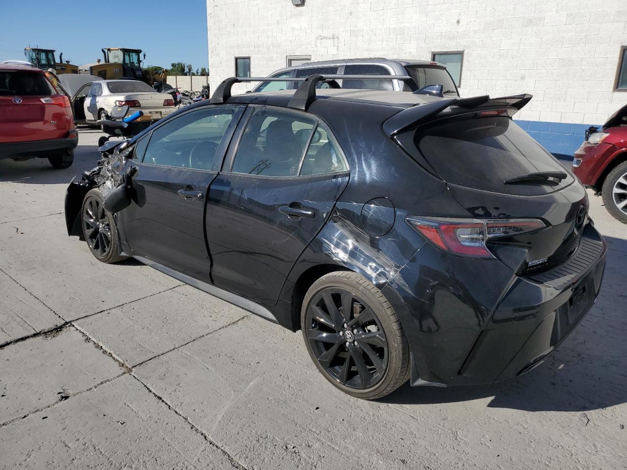 2022 Toyota Corolla Se - Фото 2