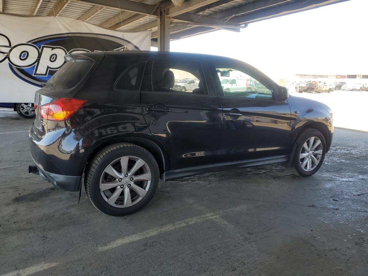 2014 Mitsubishi Outlander Sport Es - Фото 3