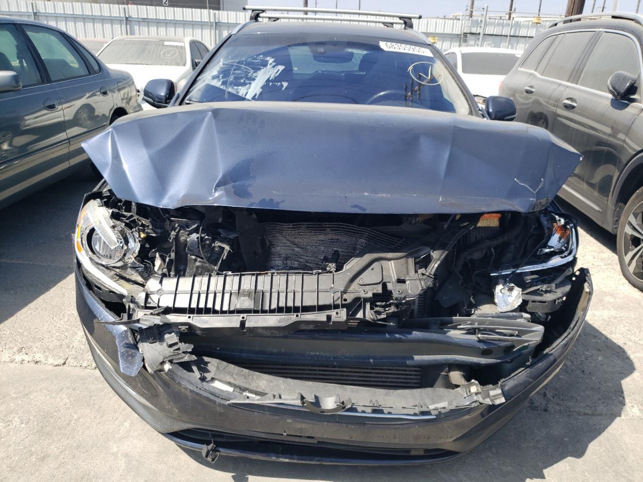 2015 Volvo V60 Premier - Image 5