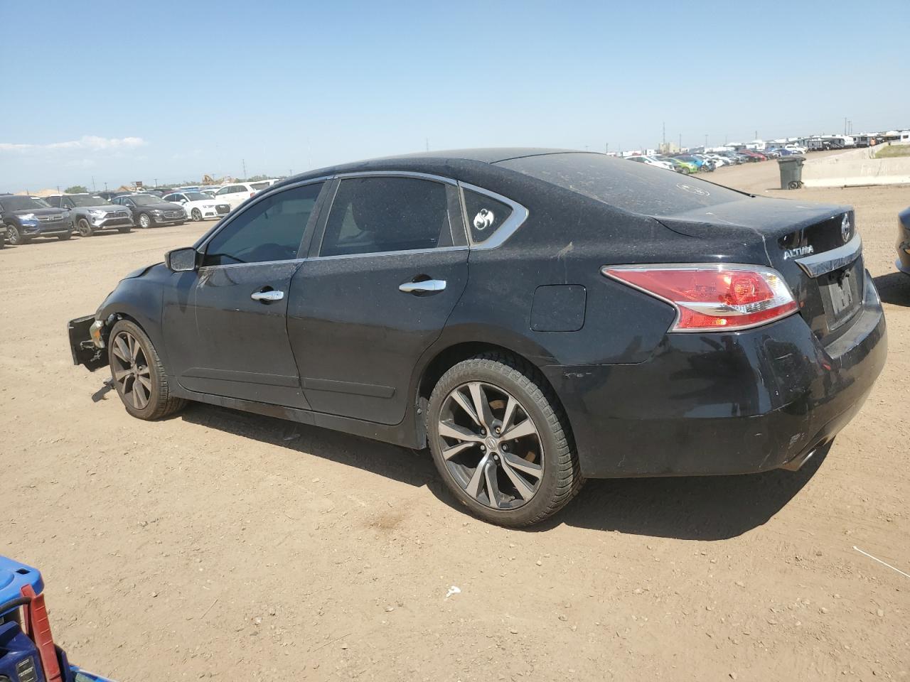 2015 Nissan Altima 2.5 - Фото 2