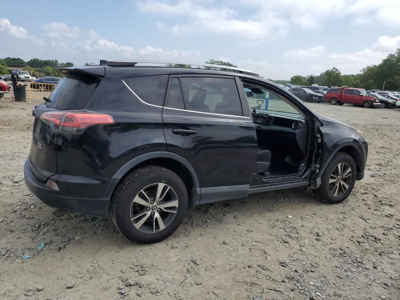2018 Toyota Rav4 Adventure - Фото 3