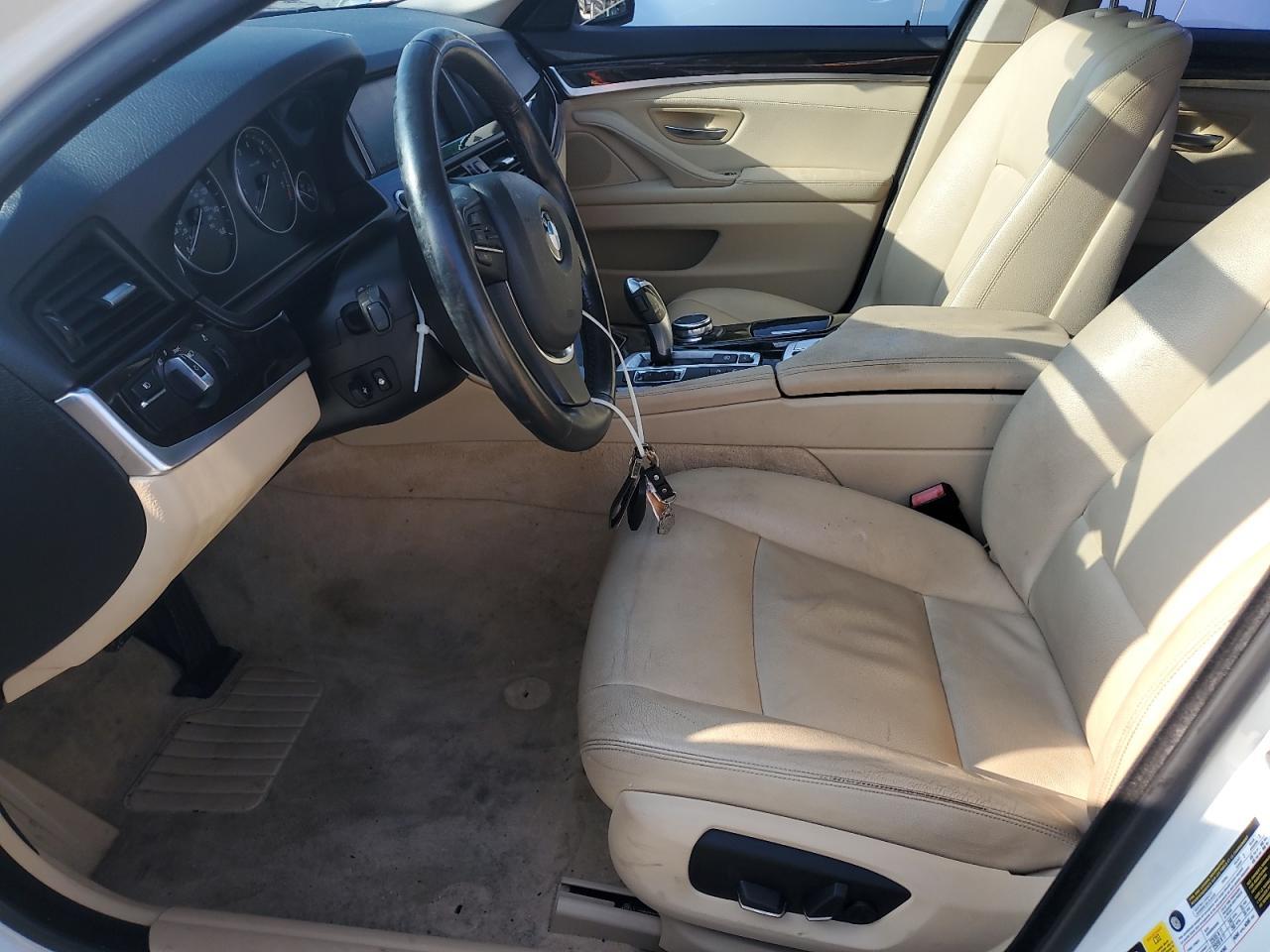 2015 BMW 528 Xi - Image 7