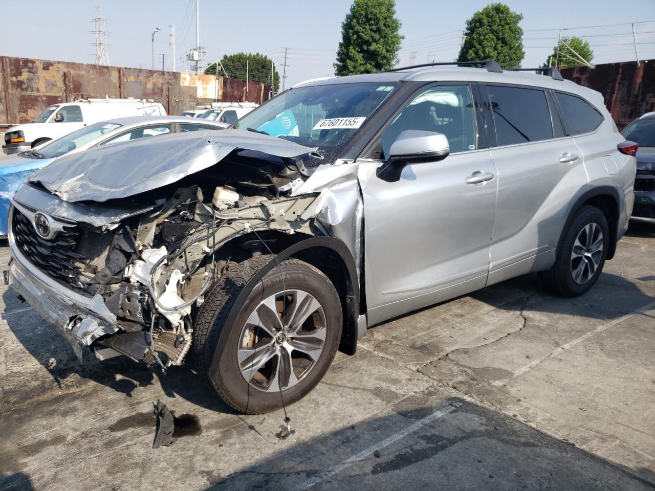 2021 Toyota Highlander Xle