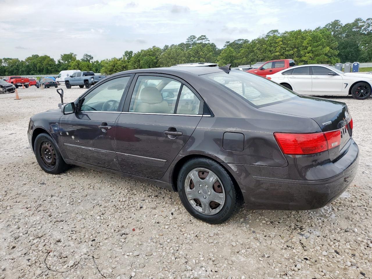 2009 Hyundai Sonata Gls - Image 2