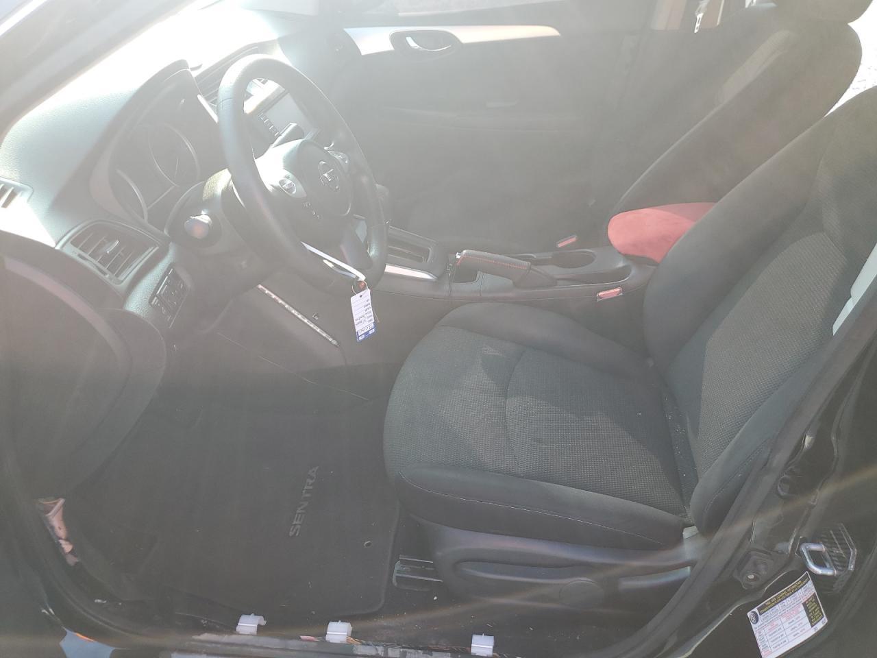 2019 Nissan Sentra S - Фото 7