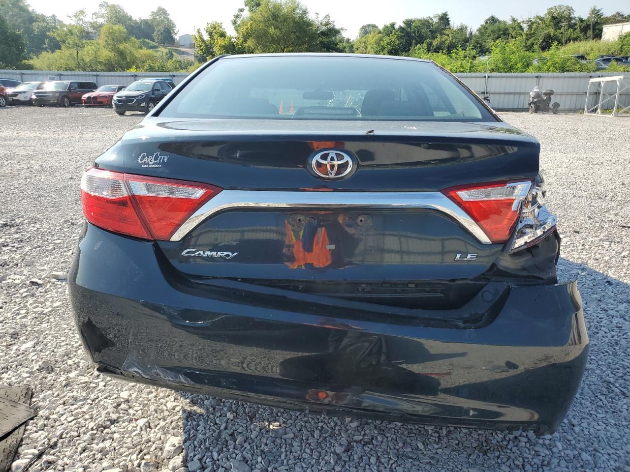 2015 Toyota Camry Le - Image 6