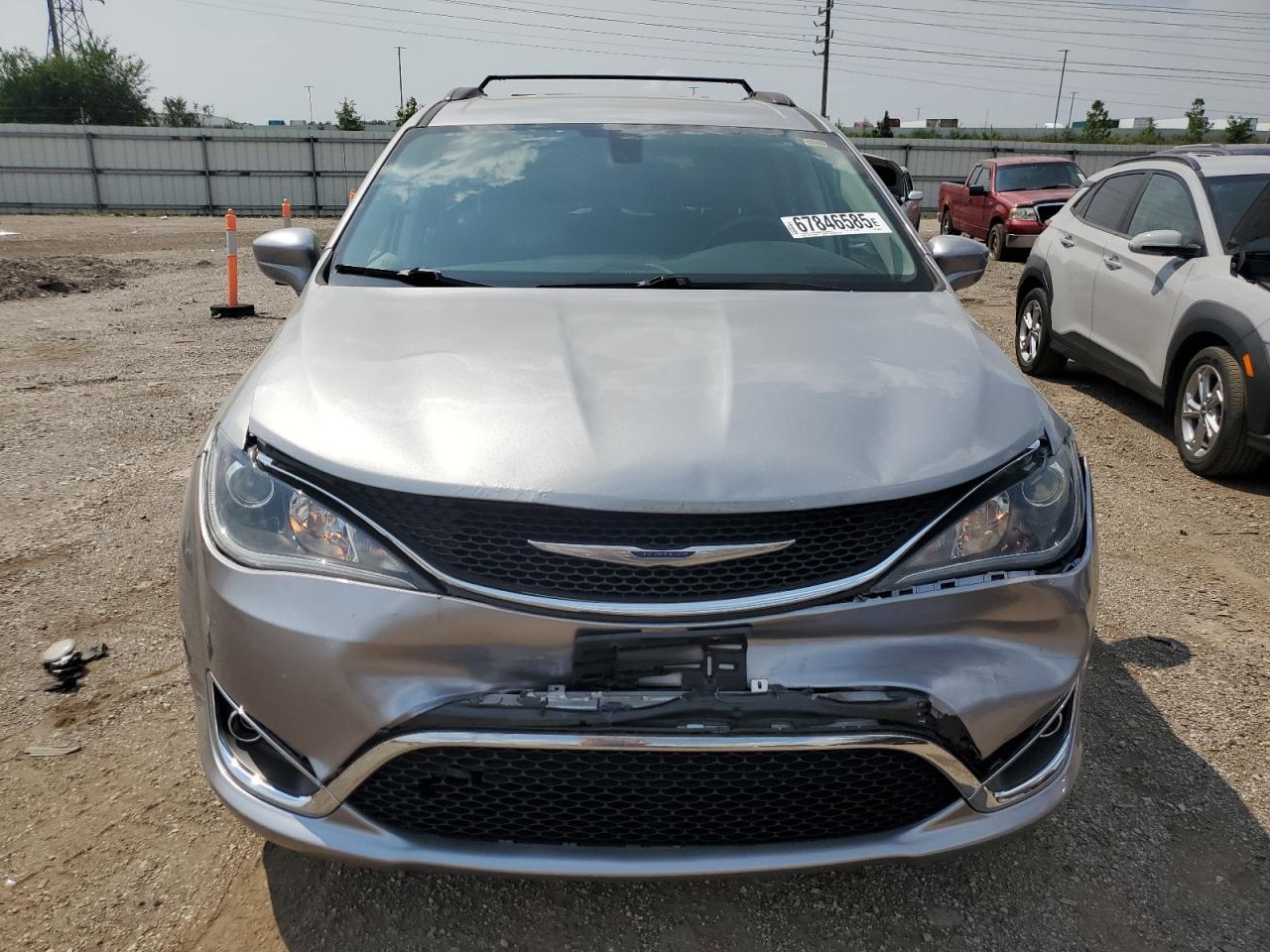 2017 Chrysler Pacifica Touring L - Фото 5