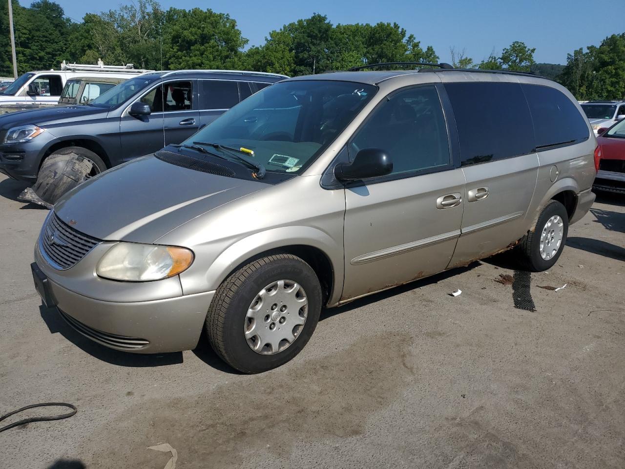 2003 Chrysler Town & Country