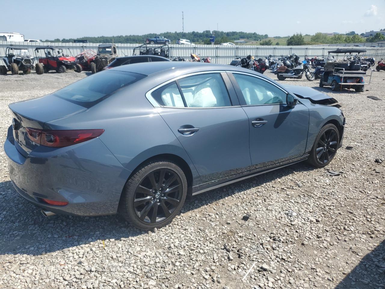 2023 Mazda 3 Preferred - Image 3