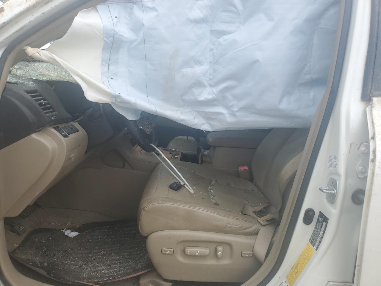 2008 Toyota Highlander Hybrid Limited - Image 7