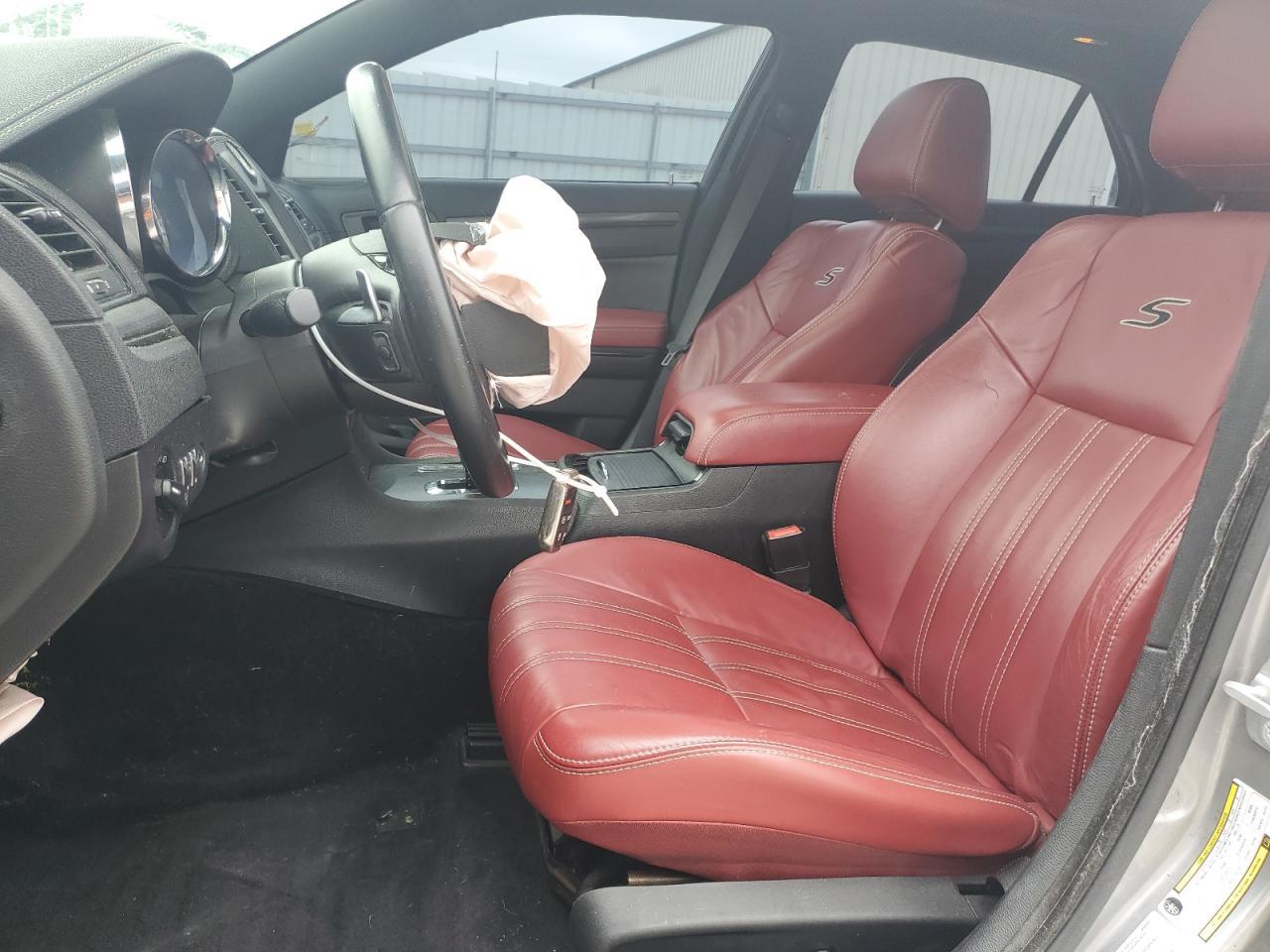 2014 Chrysler 300 S - Фото 7