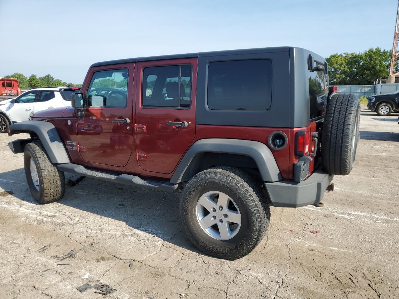 2010 Jeep Wrangler Unlimited Sport - Image 2