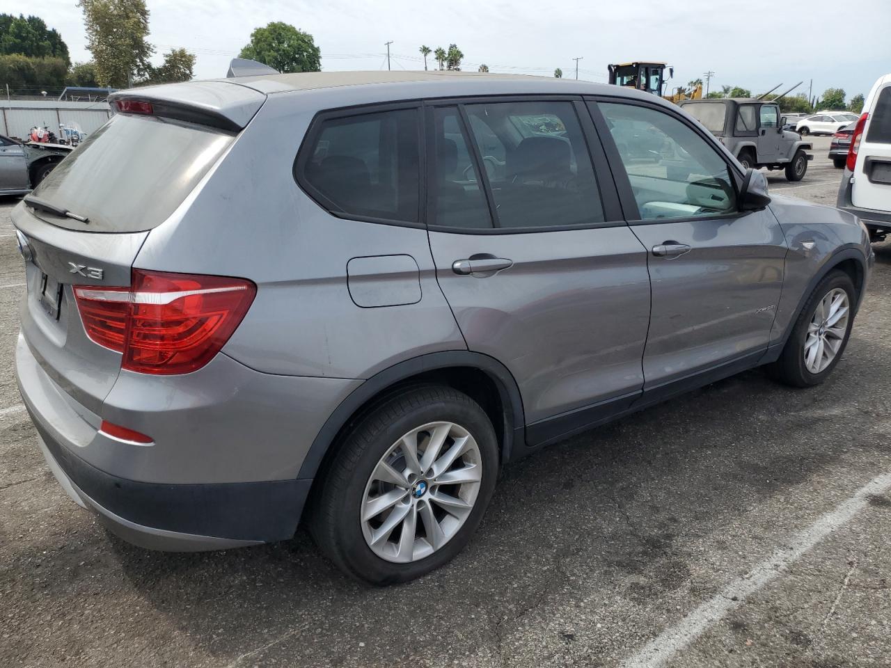 2014 BMW X3 xDrive28I - Фото 3