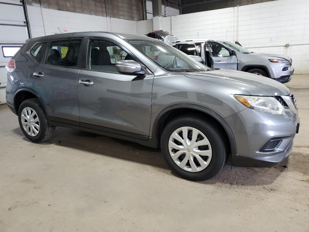 2015 Nissan Rogue S - Фото 4