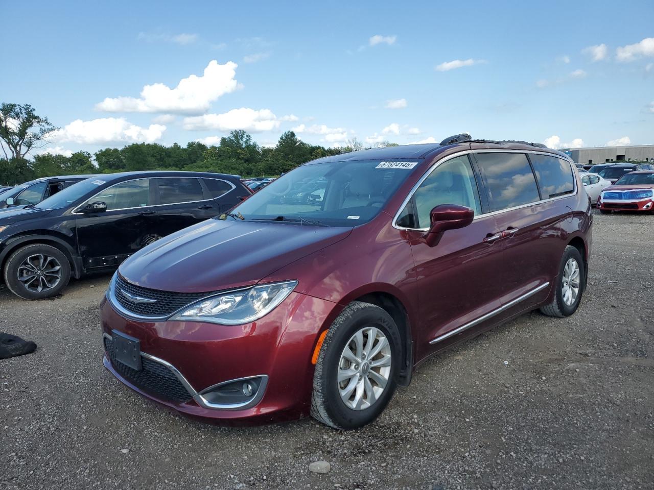 2017 Chrysler Pacifica Touring L