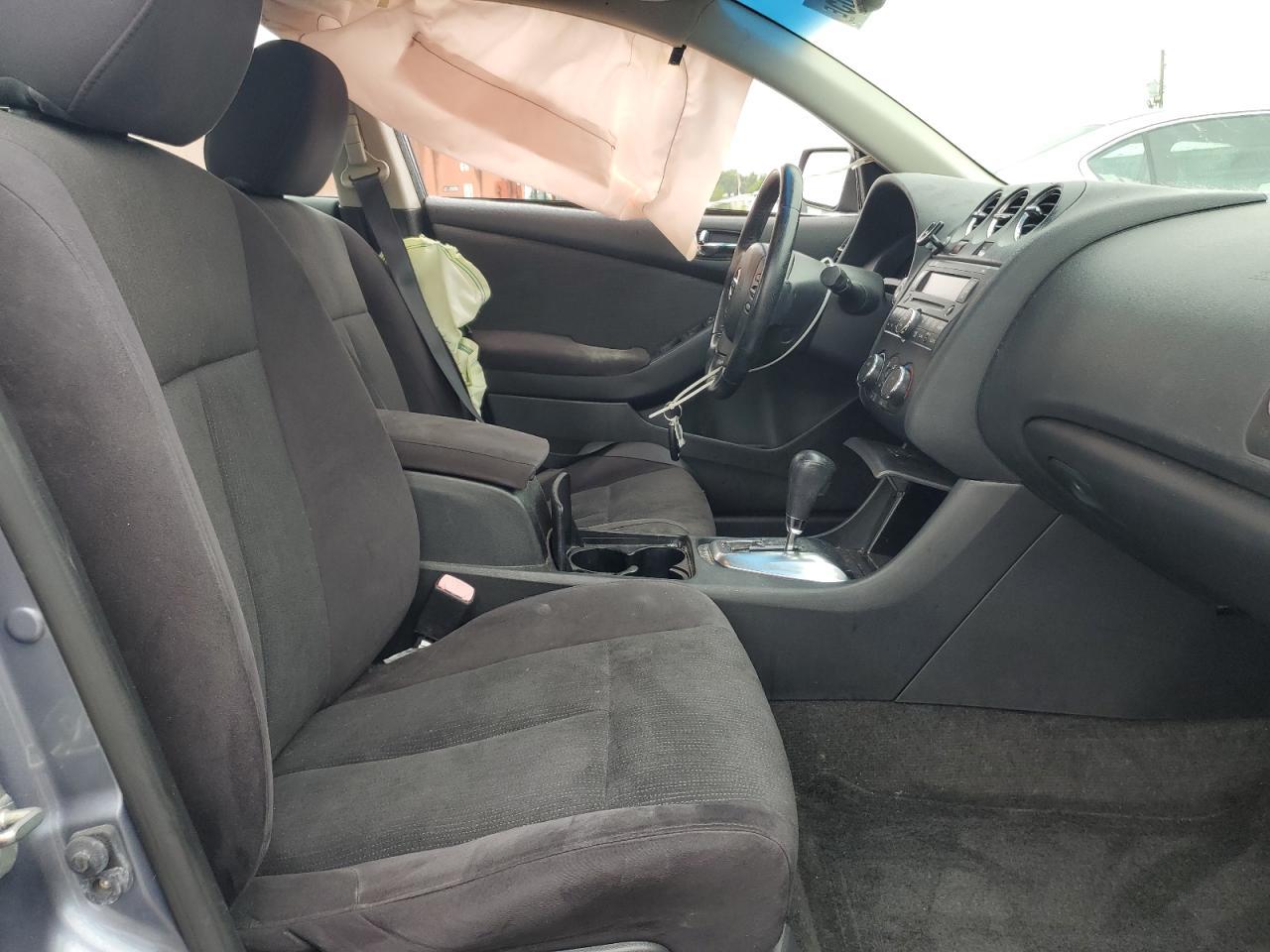 2012 Nissan Altima 2.5 - Image 7