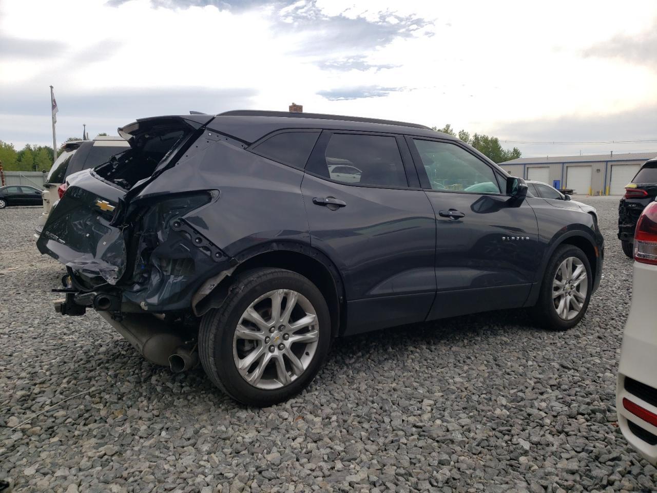 2022 Chevrolet Blazer 3Lt - Фото 3