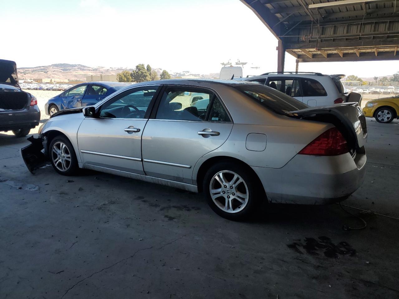 2006 Honda Accord Se - Image 2