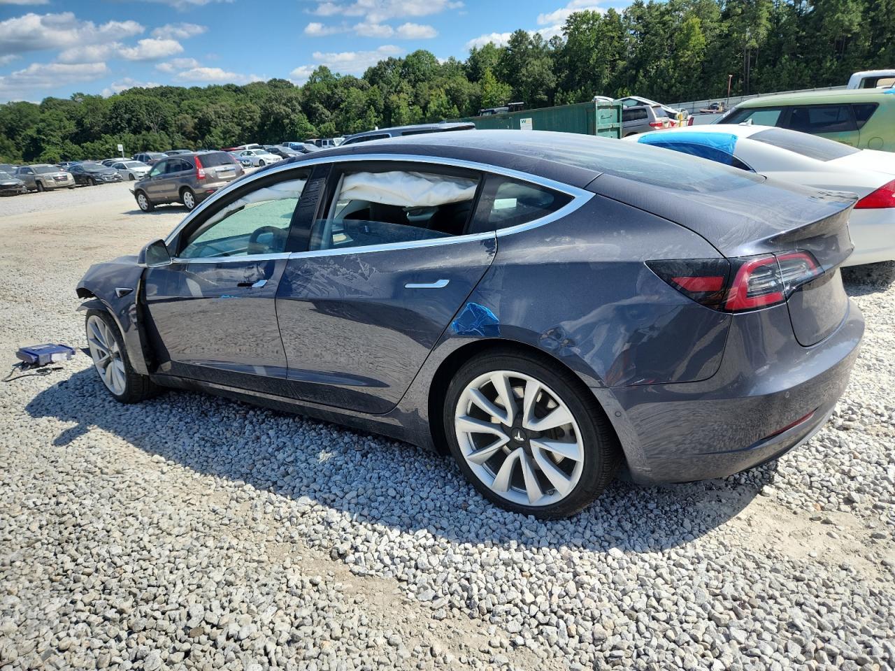 2018 Tesla Model 3 - Фото 2