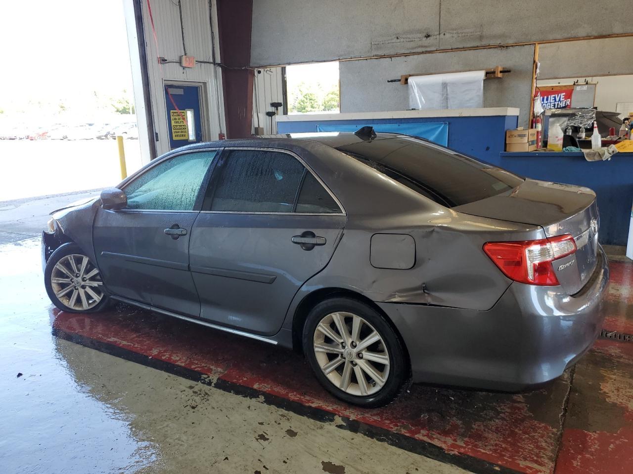 2014 Toyota Camry L - Image 2