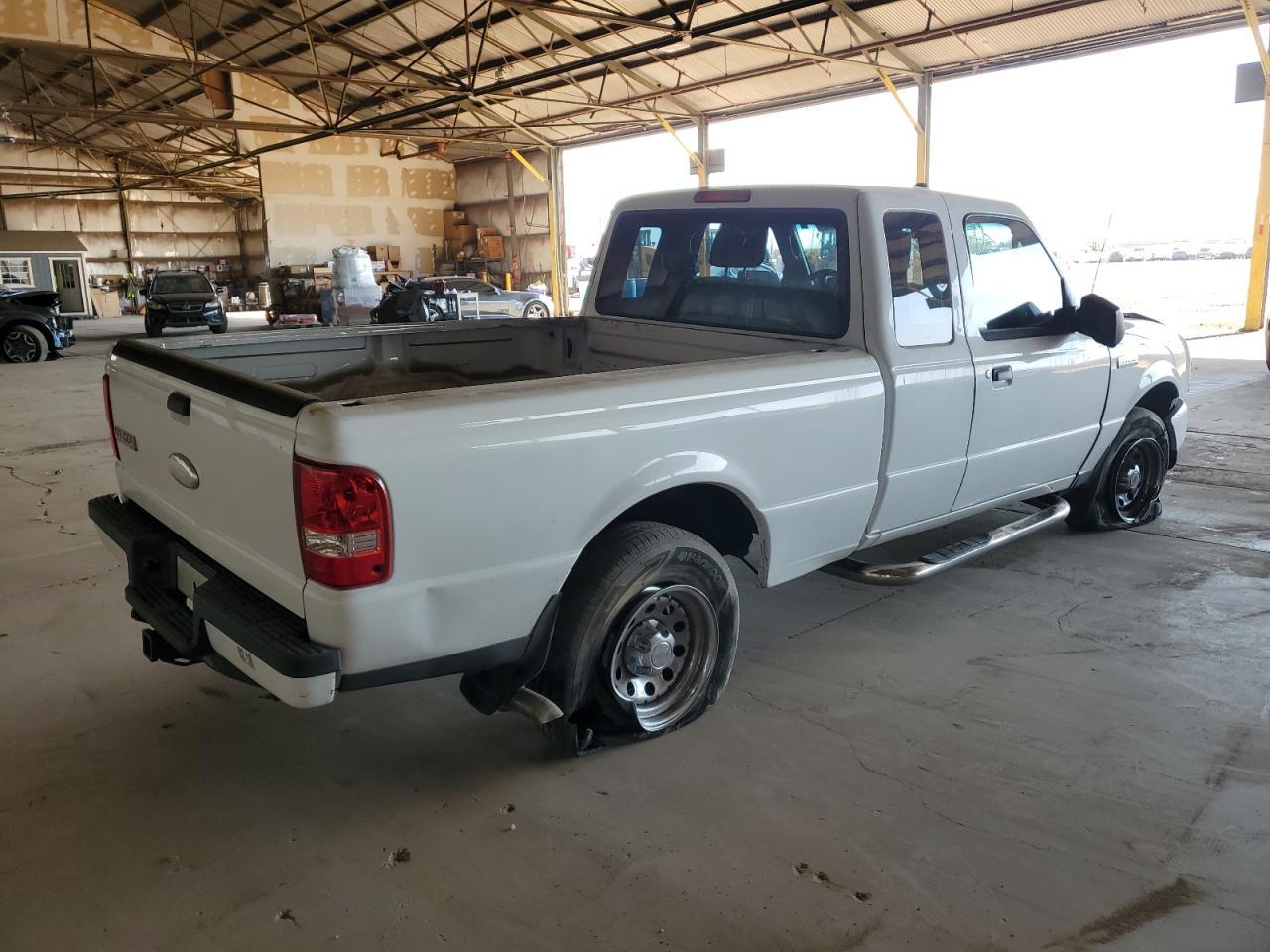 2011 Ford Ranger Super Cab - Image 3