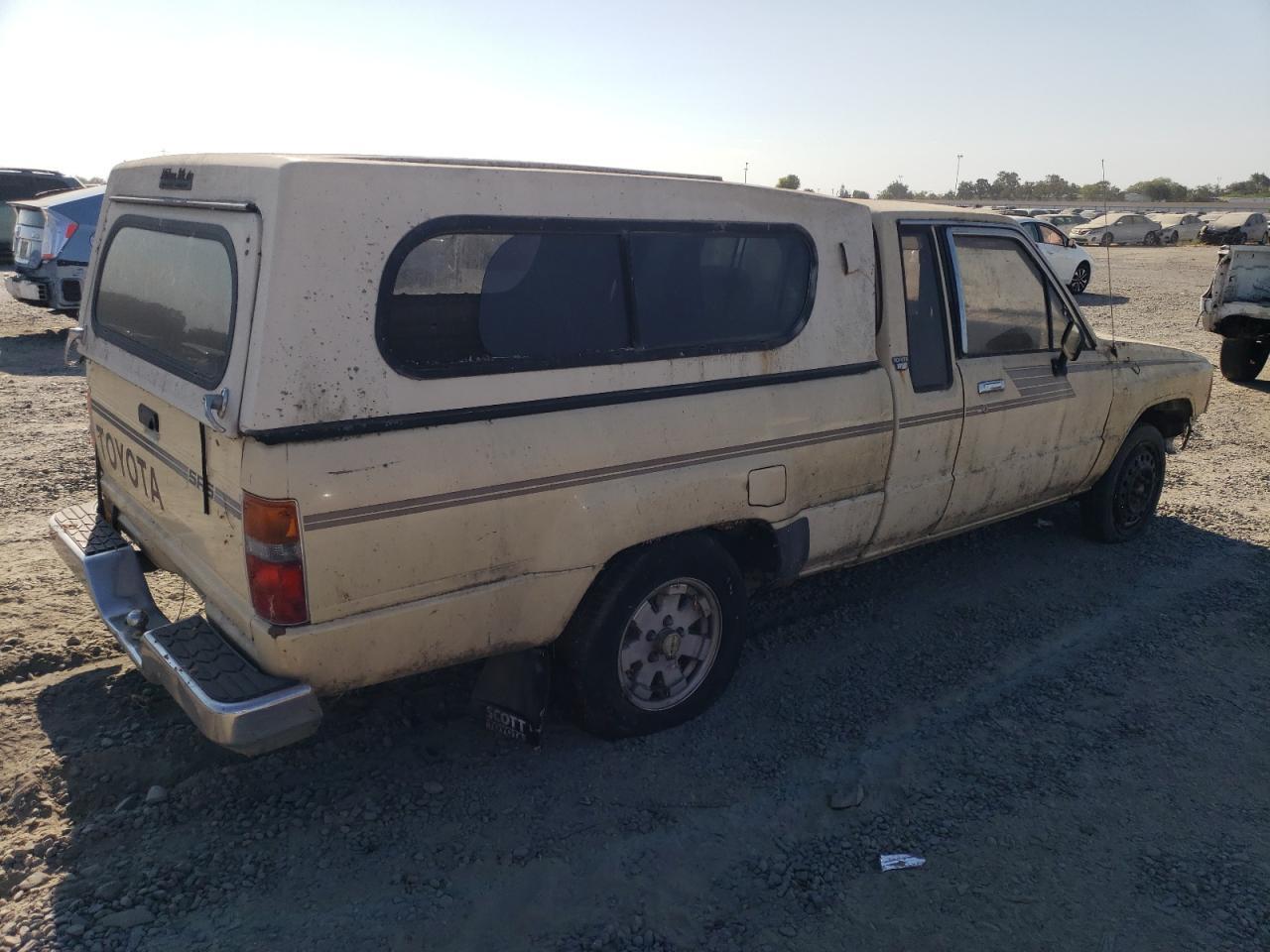 1986 Toyota Pickup Xtracab Rn56 Sr5 - Image 3