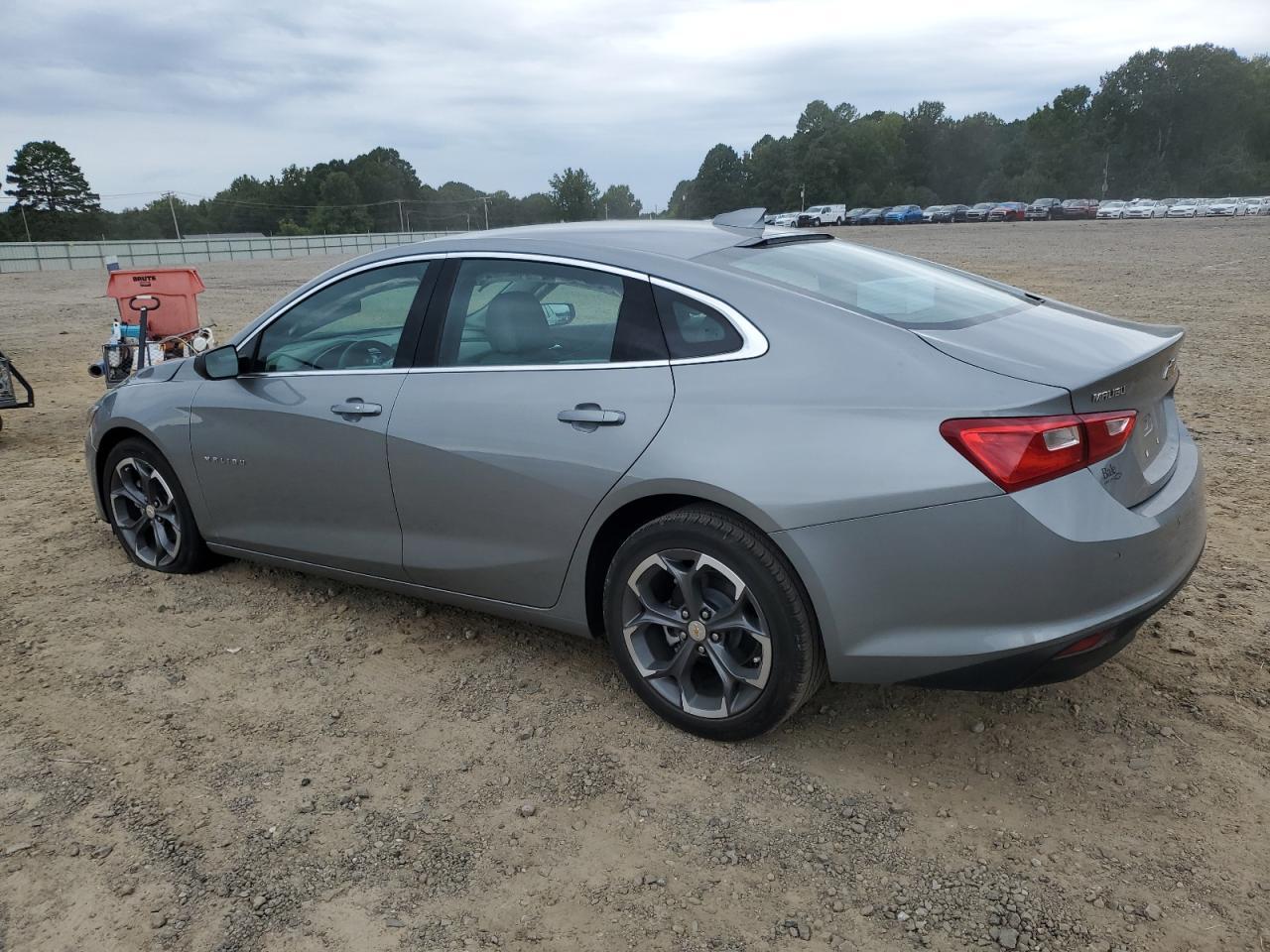 2025 Chevrolet Malibu Lt - Фото 2