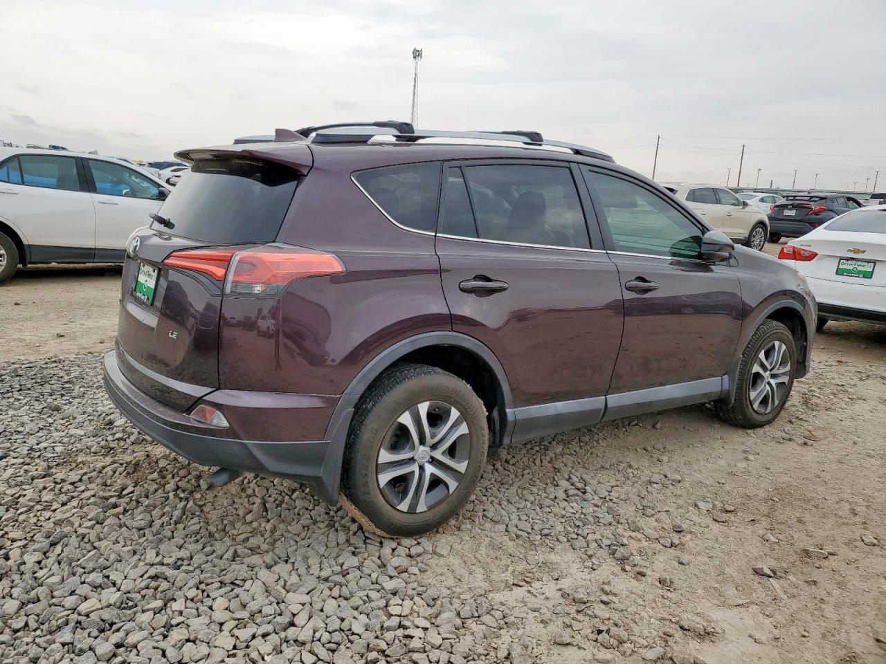 2017 Toyota Rav4 Le - Фото 3