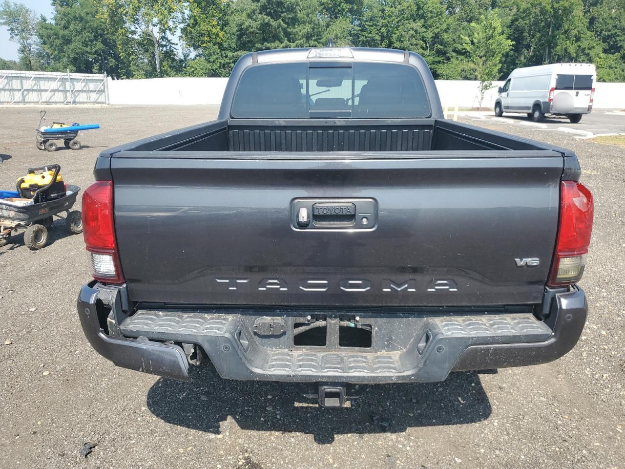 2019 Toyota Tacoma Double Cab - Фото 6