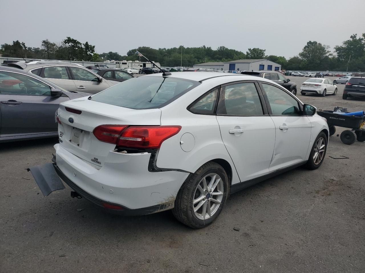 2016 Ford Focus Se - Image 3