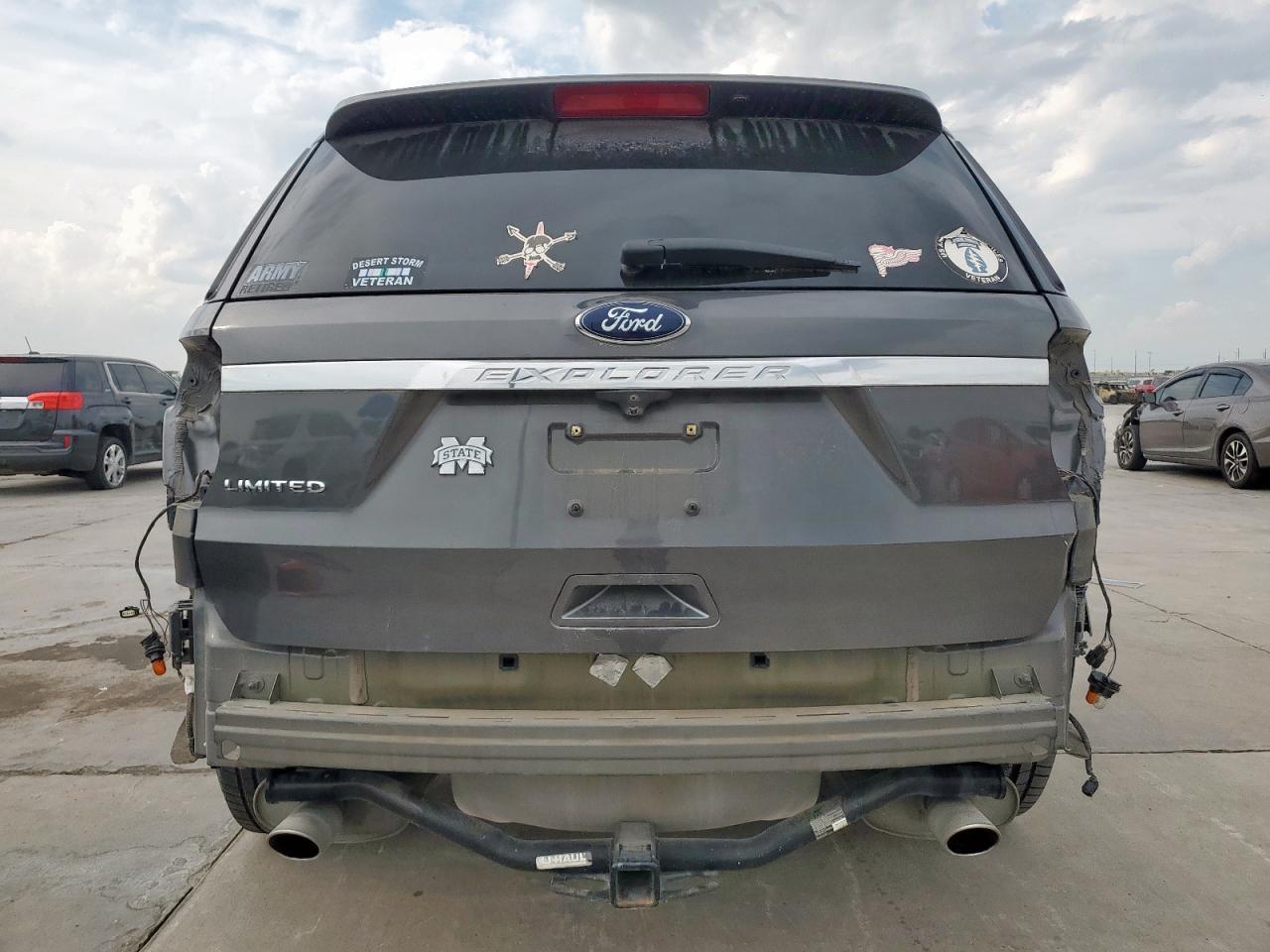 2017 Ford Explorer Limited - Фото 6