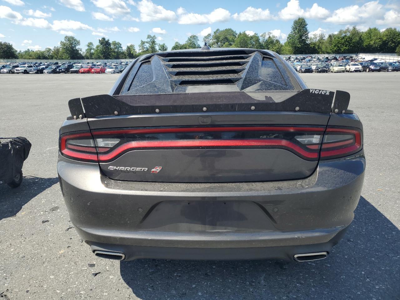 2019 Dodge Charger Sxt - Image 6