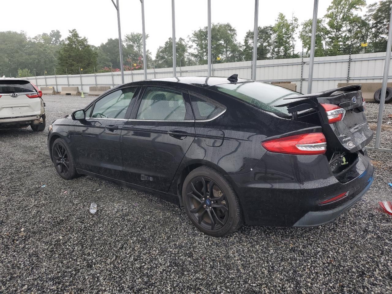 2019 Ford Fusion Se - Фото 2