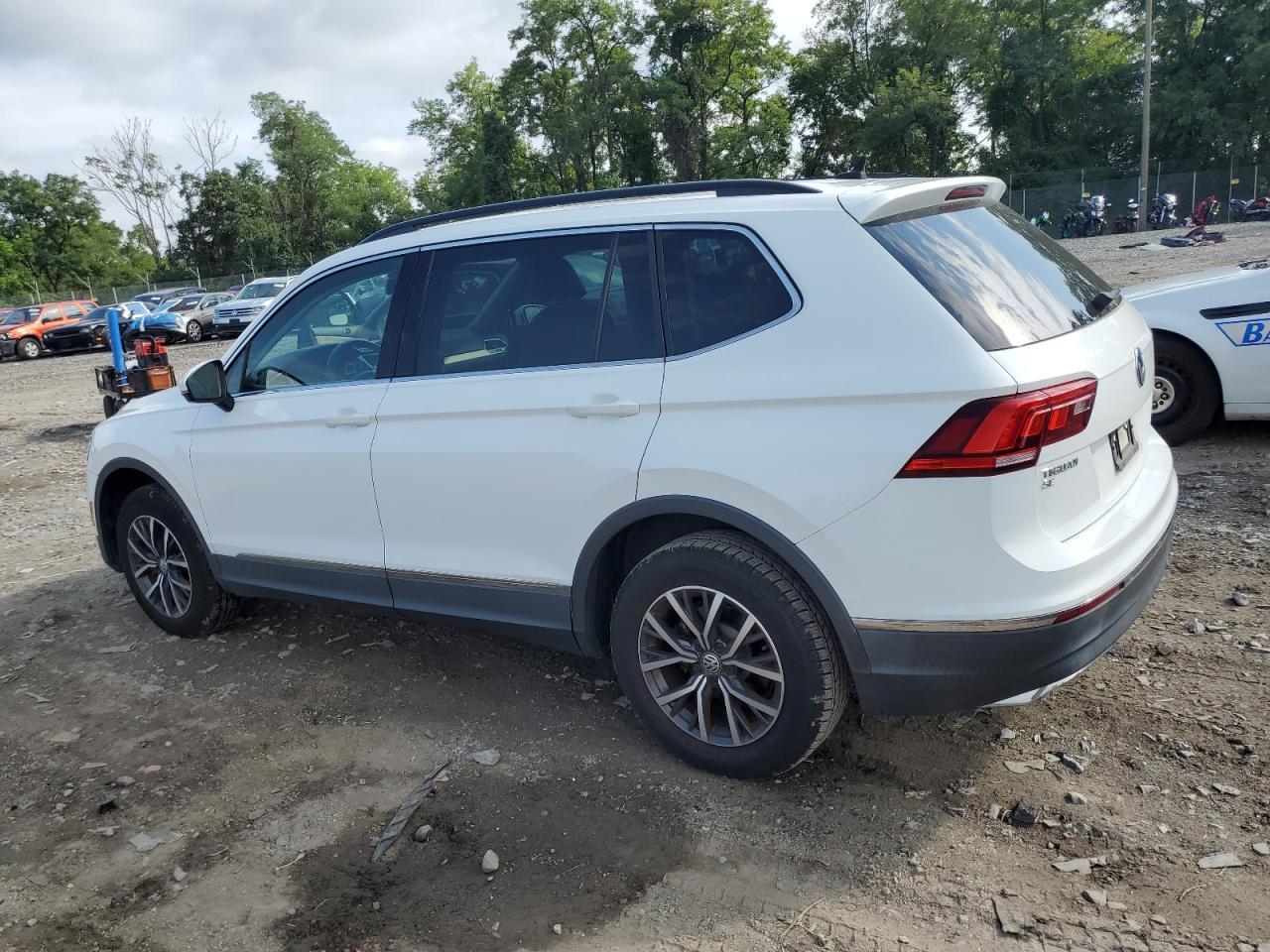 2020 Volkswagen Tiguan Se - Image 2
