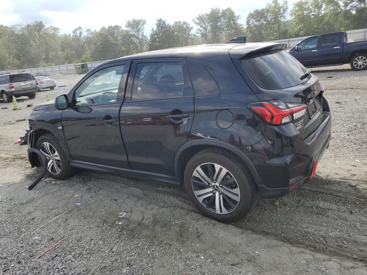 2024 Mitsubishi Outlander Sport S/Se - Фото 2