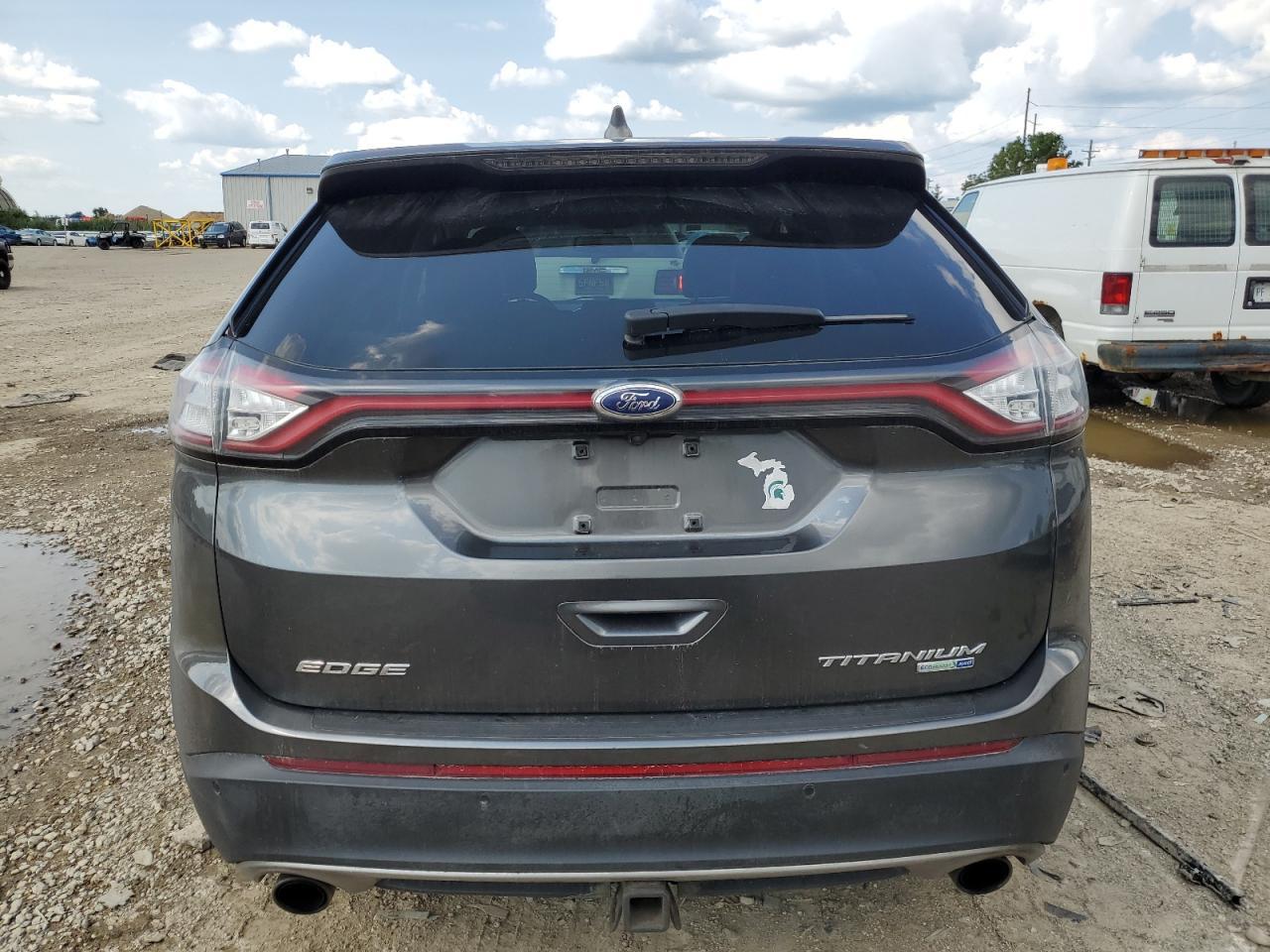 2015 Ford Edge Titanium - Image 6
