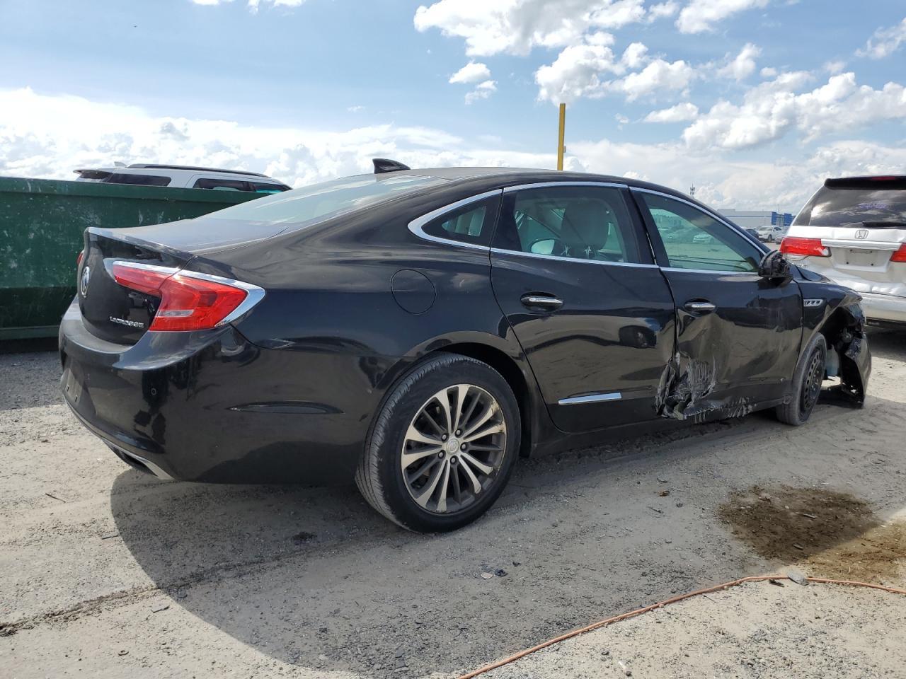2017 Buick Lacrosse Preferred - Фото 3